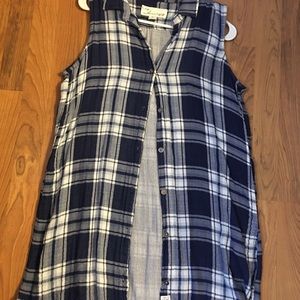 Vintage Havana sleeveless button up